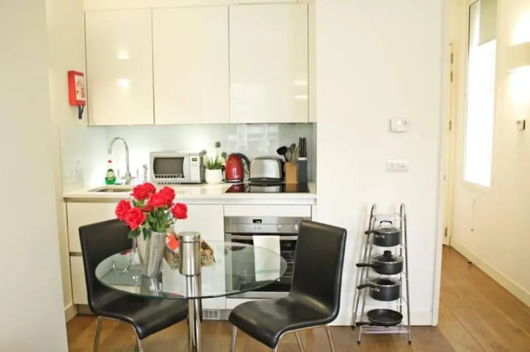 Cosy Studio Right At Liverpool Street Station! London 0*,